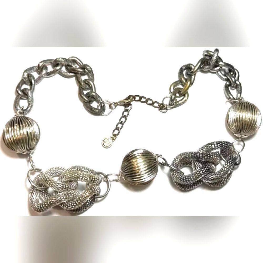 Vintage Necklace SIGNED SIMPLY VERA WANG Silver Tone Mesh Ball Large 25